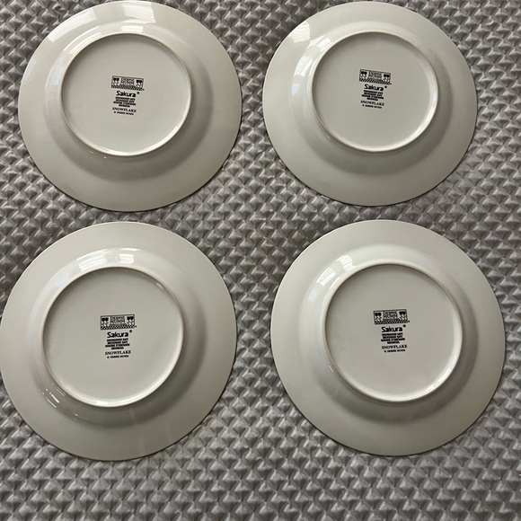 Debbie Mumm Snowflake by Sakura - Picture 6 of 6